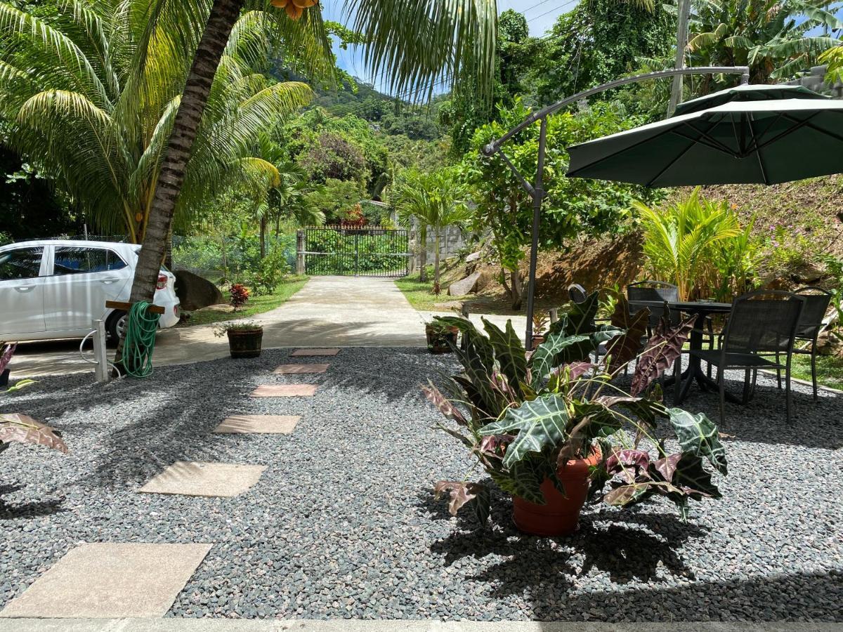 Mer Riviere Self Catering Apartment Beau Vallon  Exterior photo