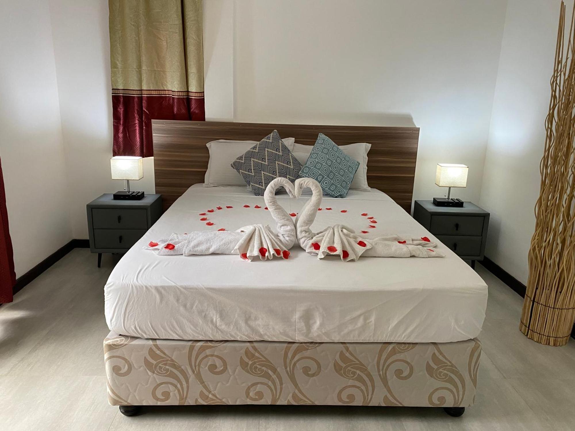 Mer Riviere Self Catering Apartment Beau Vallon  Exterior photo