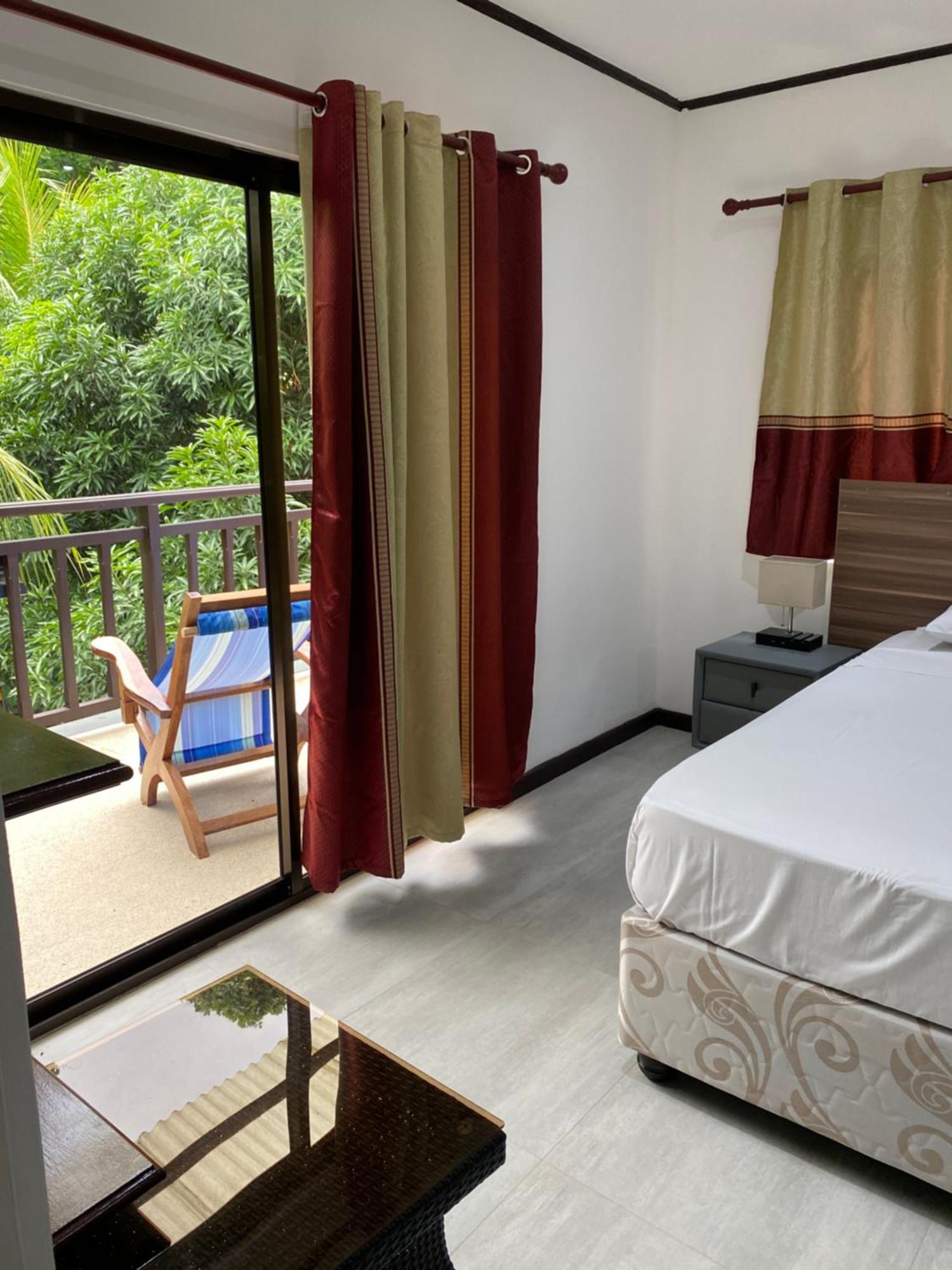Mer Riviere Self Catering Apartment Beau Vallon  Exterior photo