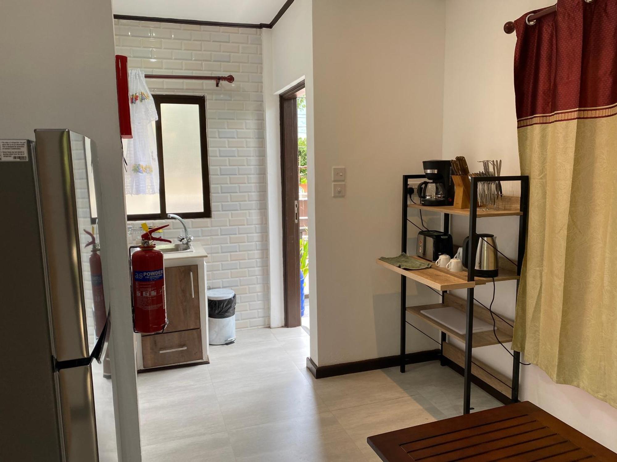 Mer Riviere Self Catering Apartment Beau Vallon  Exterior photo
